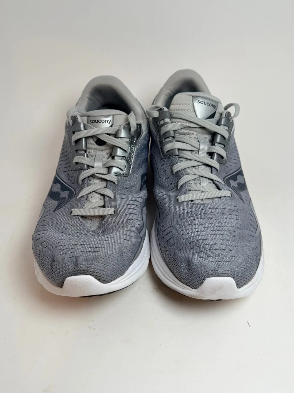 Saucony Men's Gray Lace-Up Athletic Sneakers